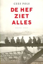 hef-ziet-alles