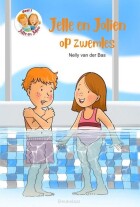 jelle-en-jolien-op-zwemles
